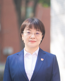 黄雅芩