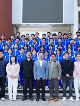 青春接力架桥梁 集团同心育新人 ——湖南师大附中2026年集团校校友回访宣讲活动顺利开展