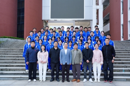 青春接力架桥梁 集团同心育新人 ——湖南师大附中2026年集团校校友回访宣讲活动顺利开展