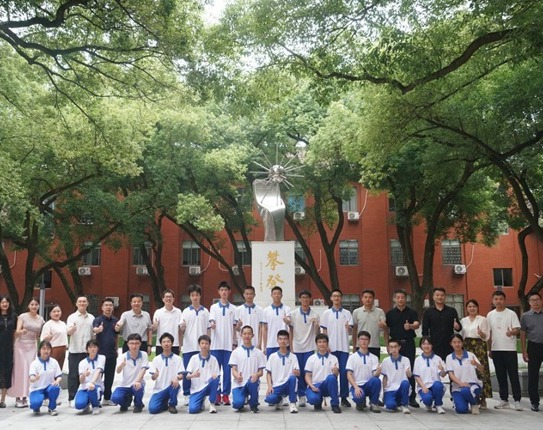 全省第一！我校生物组18名学子入选生物竞赛省队
