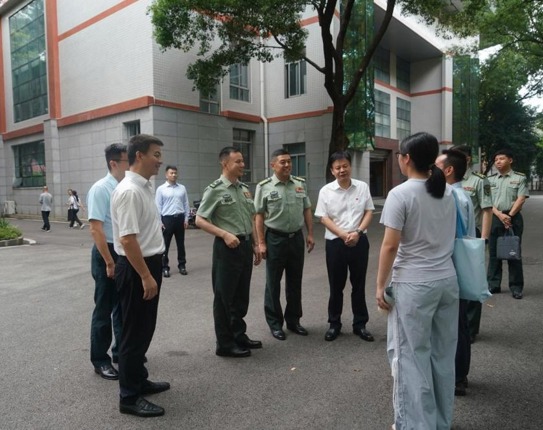国防科技大学校长雷勇军来我校开展招生宣传