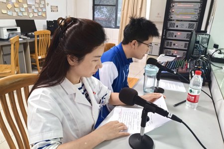 健康教育：三餐有度，营养有方，筑牢青春健康底色 （桃子湖校区）
