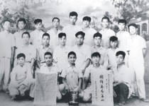 1958年航模代表队参加比赛获奖