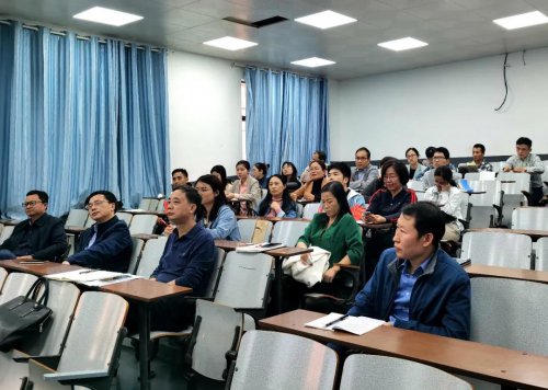 “附中数学讲堂”开讲啦!
